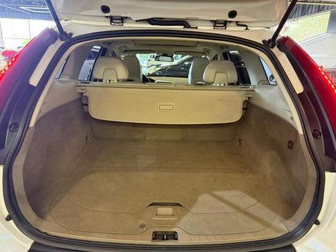 VOLVO XC60 2.0 T5 DYNA