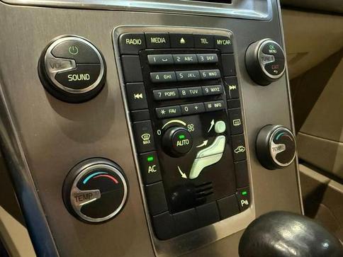 VOLVO XC60 2.0 T5 DYNA