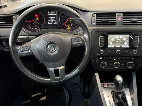 VOLKSWAGEN JETTA 2.0 COMFORTLINE FLEX 4P AUT