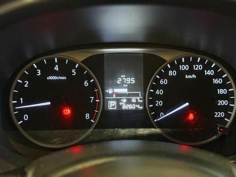 NISSAN KICKS SV CVT 1.6 16V FLEX 5P AUT