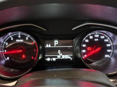 CHEVROLET ONIX PLUS 10TAT LT1