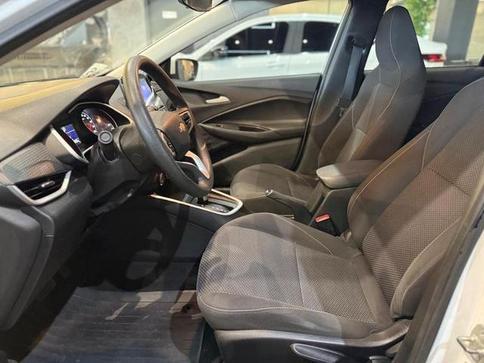 CHEVROLET ONIX PLUS 10TAT LT1