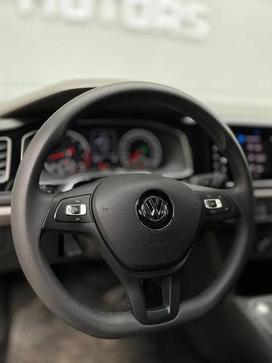 VOLKSWAGEN POLO CL AD