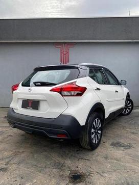 NISSAN Kicks  S DRCT CVT