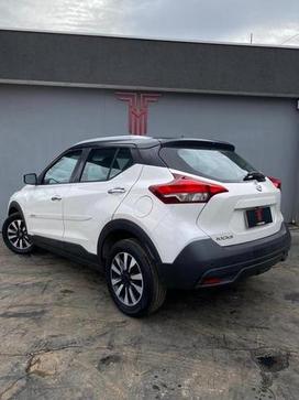 NISSAN Kicks  S DRCT CVT