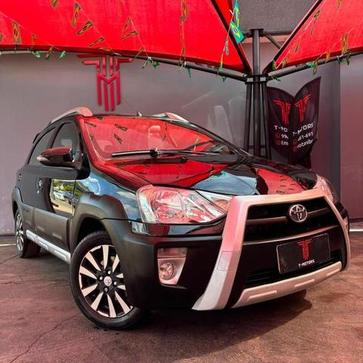 TOYOTA ETIOS HB CROSS