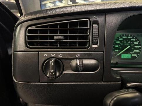 VOLKSWAGEN GOLF GLX 2.0 MI