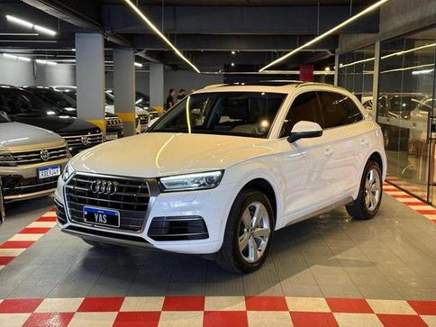 AUDI Q5 AMBIENTE 2.0 TSFI QUATTRO S TRONIC