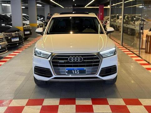AUDI Q5 AMBIENTE 2.0 TSFI QUATTRO S TRONIC