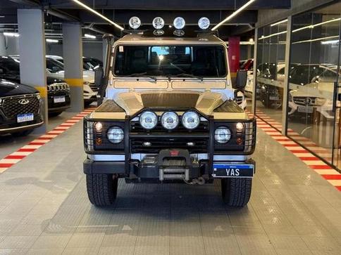 LAND ROVER DEFENDER 110 STANDARD