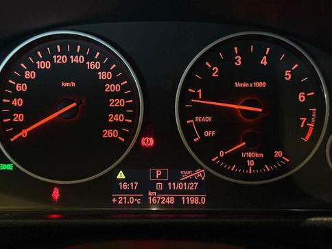BMW 320I 3B11