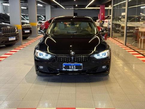 BMW 320I 3B11