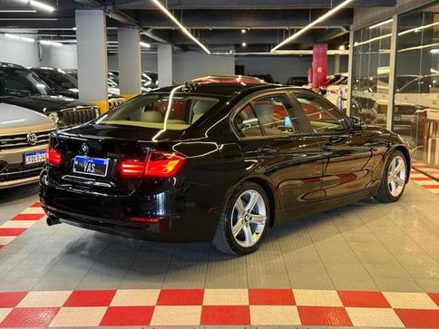 BMW 320I 3B11