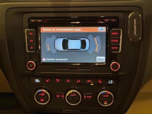 VOLKSWAGEN JETTA 2.0T