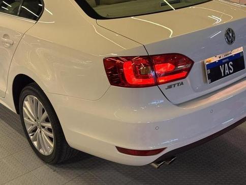 VOLKSWAGEN JETTA 2.0T