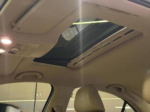 VOLKSWAGEN JETTA 2.0T