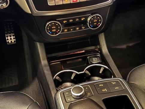MERCEDES-BENZ ML350BLUETEC