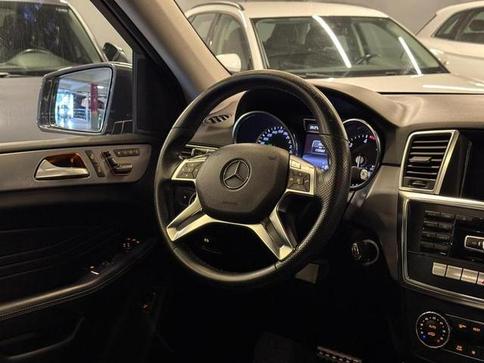 MERCEDES-BENZ ML350BLUETEC