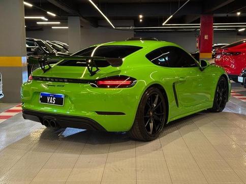 PORSCHE CAYMAN GTS