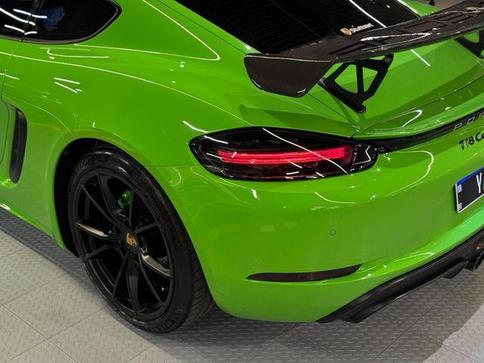 PORSCHE CAYMAN GTS