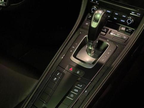PORSCHE CAYMAN GTS