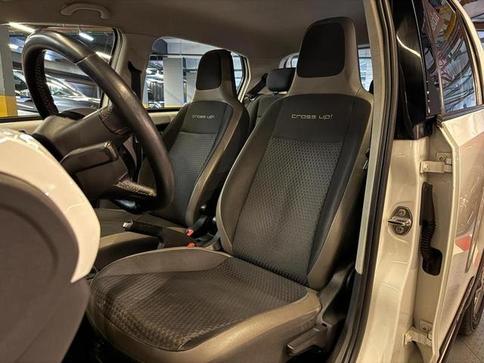 VOLKSWAGEN UP CROSS MC