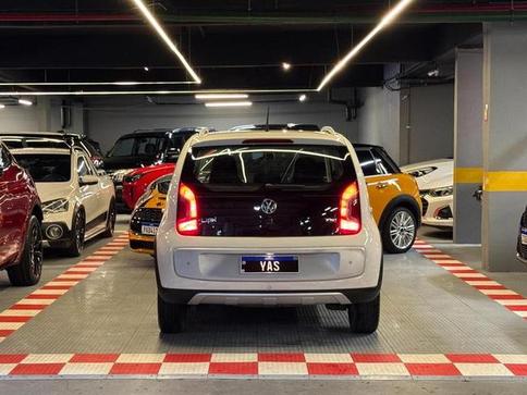 VOLKSWAGEN UP CROSS MC