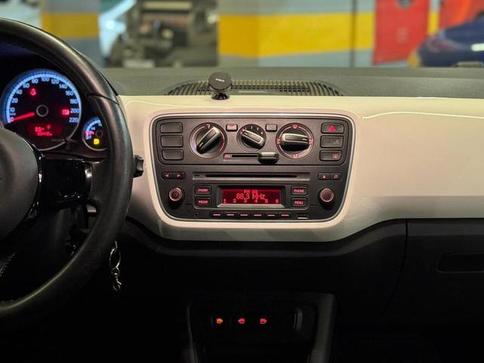 VOLKSWAGEN UP CROSS MC