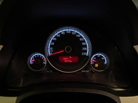 VOLKSWAGEN UP CROSS MC