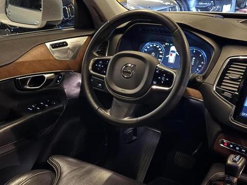 VOLVO XC90 D5 INSCRIPT
