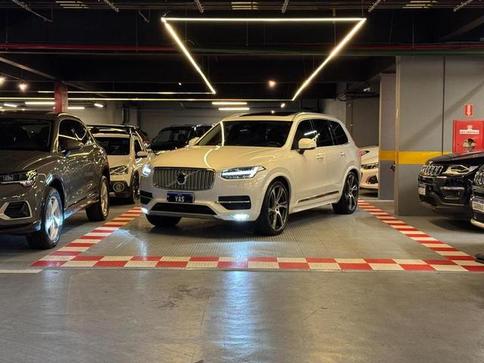 VOLVO XC90 D5 INSCRIPT