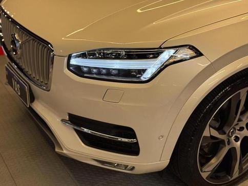 VOLVO XC90 D5 INSCRIPT