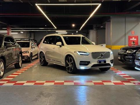 VOLVO XC90 D5 INSCRIPT