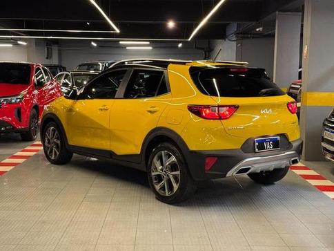 KIA STONIC MHEV SX