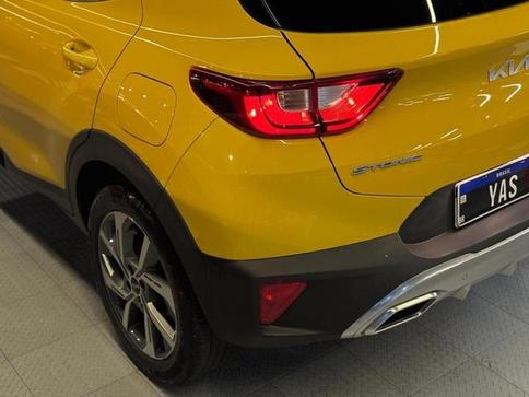 KIA STONIC MHEV SX