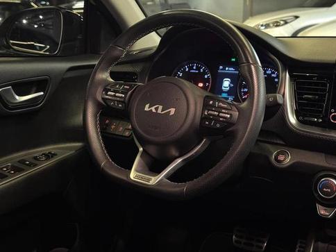 KIA STONIC MHEV SX