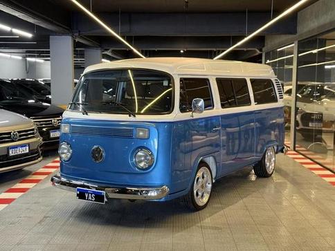 VOLKSWAGEN KOMBI