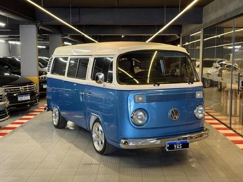 VOLKSWAGEN KOMBI