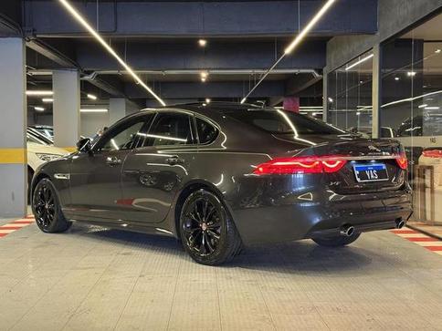 JAGUAR XF 2.0T R-SPORT