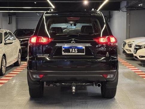 MITSUBISHI PAJERO DAKAR FLEX