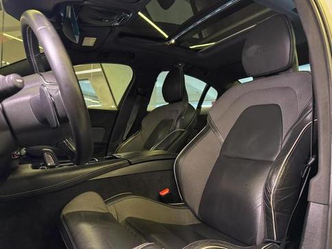 VOLVO S60 T8 R-DESIGN
