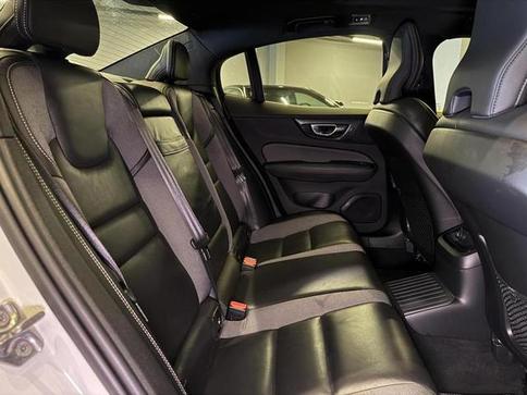 VOLVO S60 T8 R-DESIGN