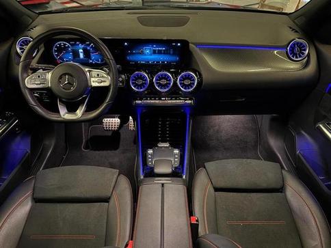 MERCEDES-BENZ GLA200 AMG LINE