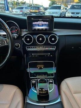 MERCEDES-BENZ C180