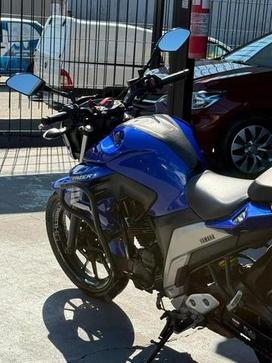 YAMAHA FZ25 FAZER