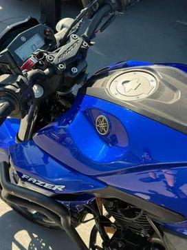 YAMAHA FZ25 FAZER