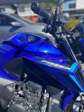 YAMAHA FZ25 FAZER