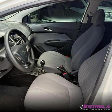 HYUNDAI HB20S 1.6 COMFORT PLUS 16V