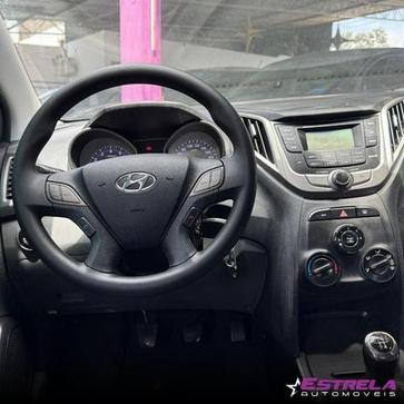 HYUNDAI HB20S 1.6 COMFORT PLUS 16V