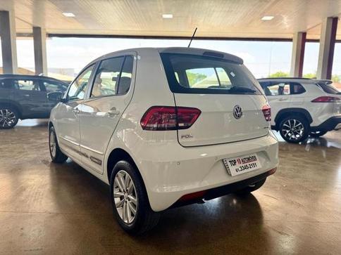 VOLKSWAGEN FOX 1.6 MSI TOTAL FLEX CONNECT 4P I-MOTION